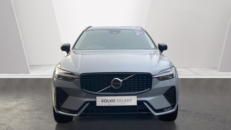 Volvo XC60 2.0 B5P Plus Dark 5dr AWD Geartronic Petrol Estate